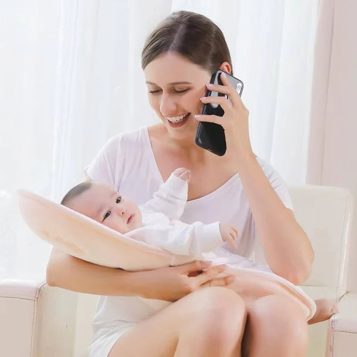 Mellin™ - Ergonomic Newborn Feeding Support with Head Groove