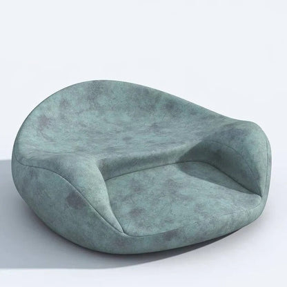 Zenora™ - Curved Support for Focused, Upright Sitting