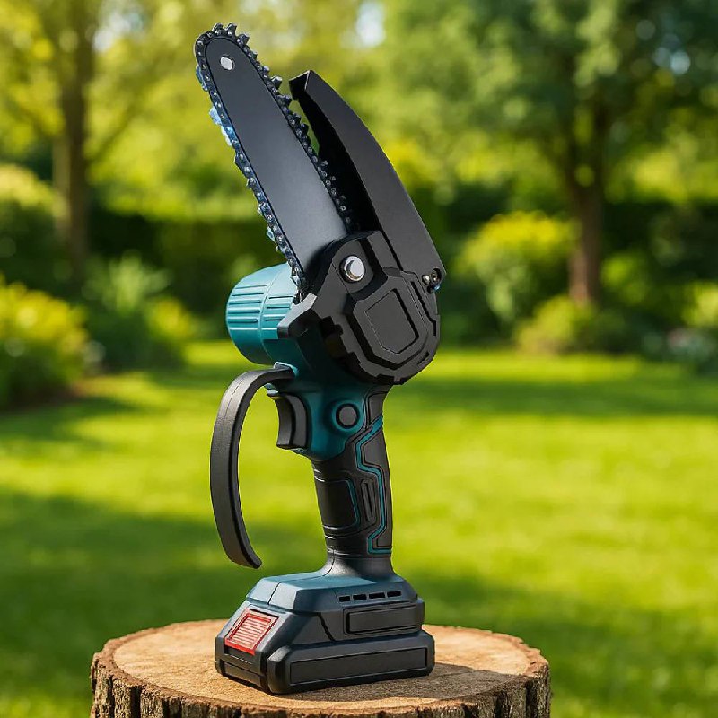 Arboro™ - Lightweight Cordless Saw For Precise Outdoor Cuts